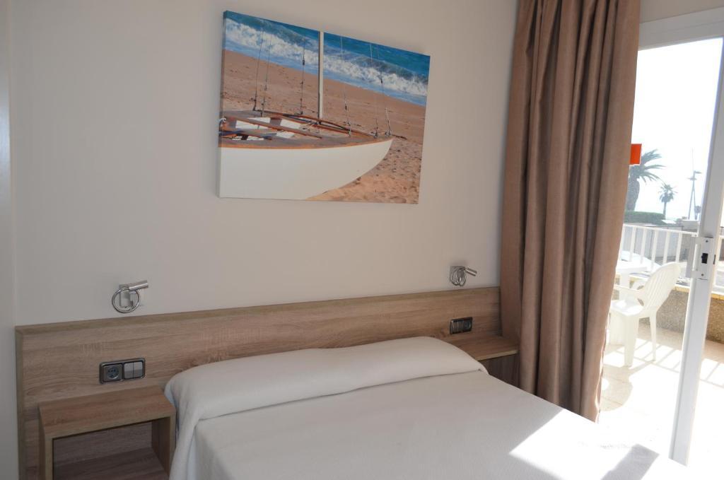 Apartaments Gibert Sant Antoni De Calonge Oda fotoğraf