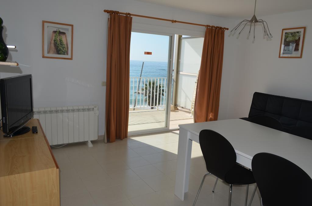Apartaments Gibert Sant Antoni De Calonge Dış mekan fotoğraf